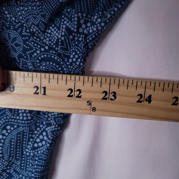 Tori Richard Hawaiian Shirt Mens Medium Blue Paisley AOP - Picture 7 of 11